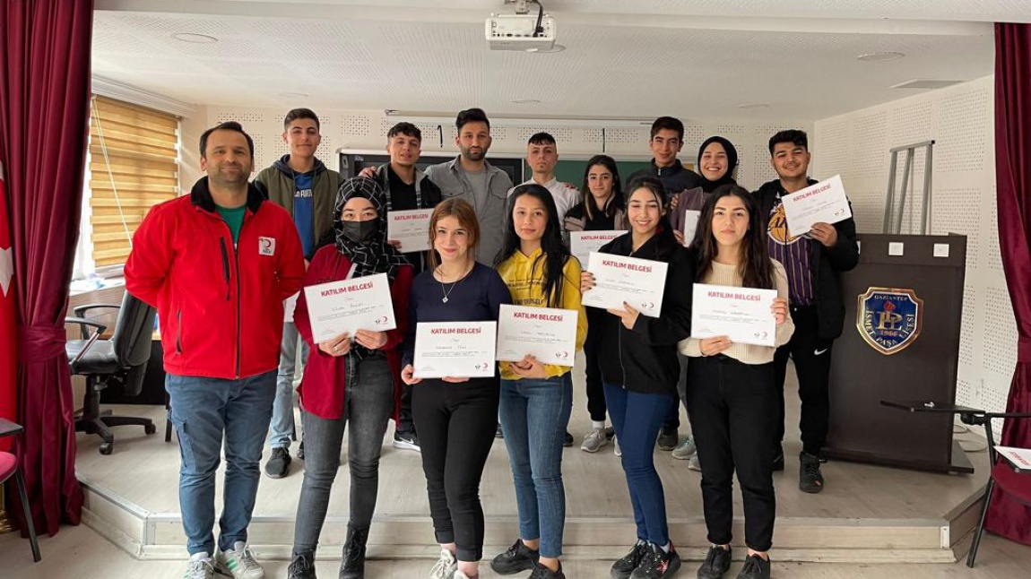 Türk Kızılay'ından Liderlik Programı Eğitimi